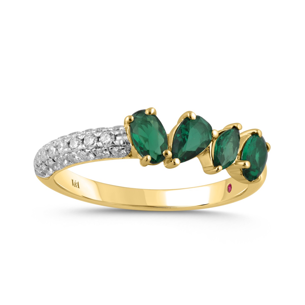18K YELLOW GOLD 1 1/6CT ROUND/MARQUISE/OVAL/PEAR DIAMOND LADIES RING (CENTER STONE EMERALD DIAMOND 7/8CT) 18K YELLOW GOLD 1 1/6CT ROUND/MARQUISE/OVAL/PEAR DIAMOND LADIES RING (CENTER STONE EMERALD DIAMOND 7/8CT)